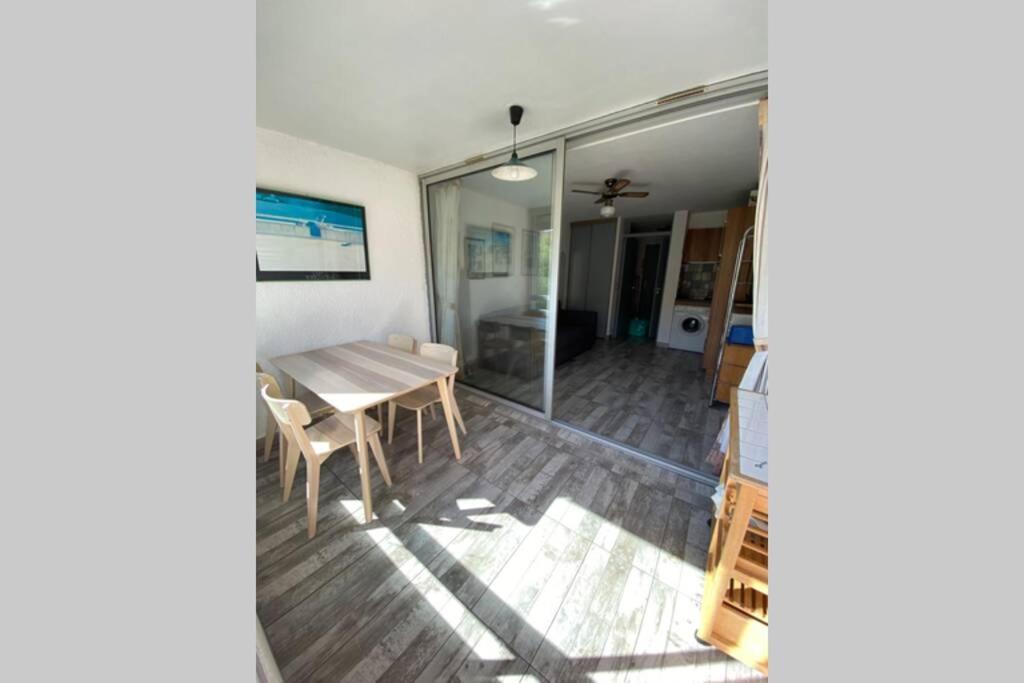 Spacieux Studio Sur Le Port De Hyères Dış mekan fotoğraf