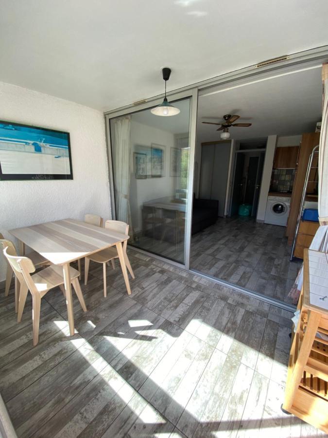 Spacieux Studio Sur Le Port De Hyères Dış mekan fotoğraf